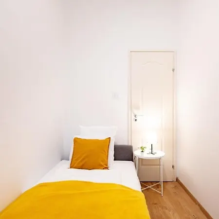 Central - Comfy - Relaxing Sleep Budapest Exterior photo